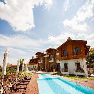 Irenes Resort Като-Лутракі Екстер'єр фото